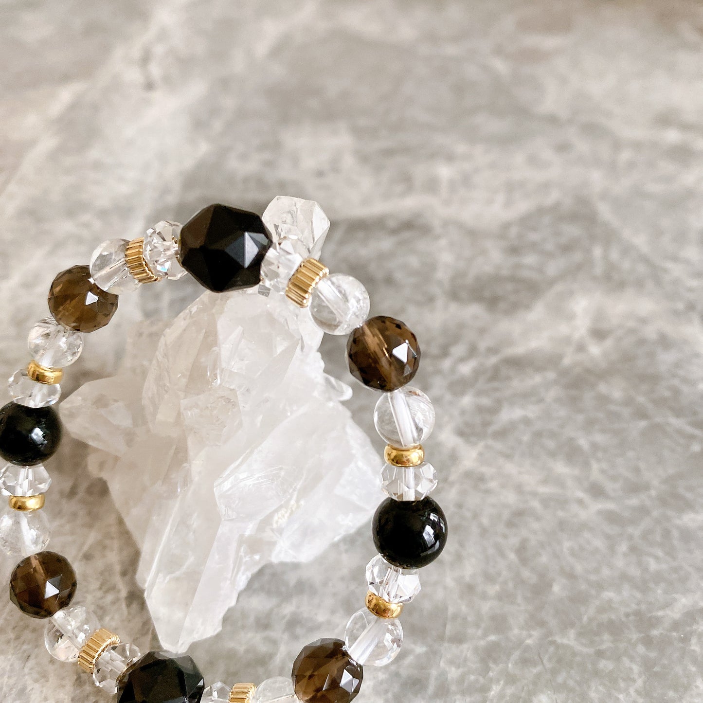 《鉄壁守》ブレスレット