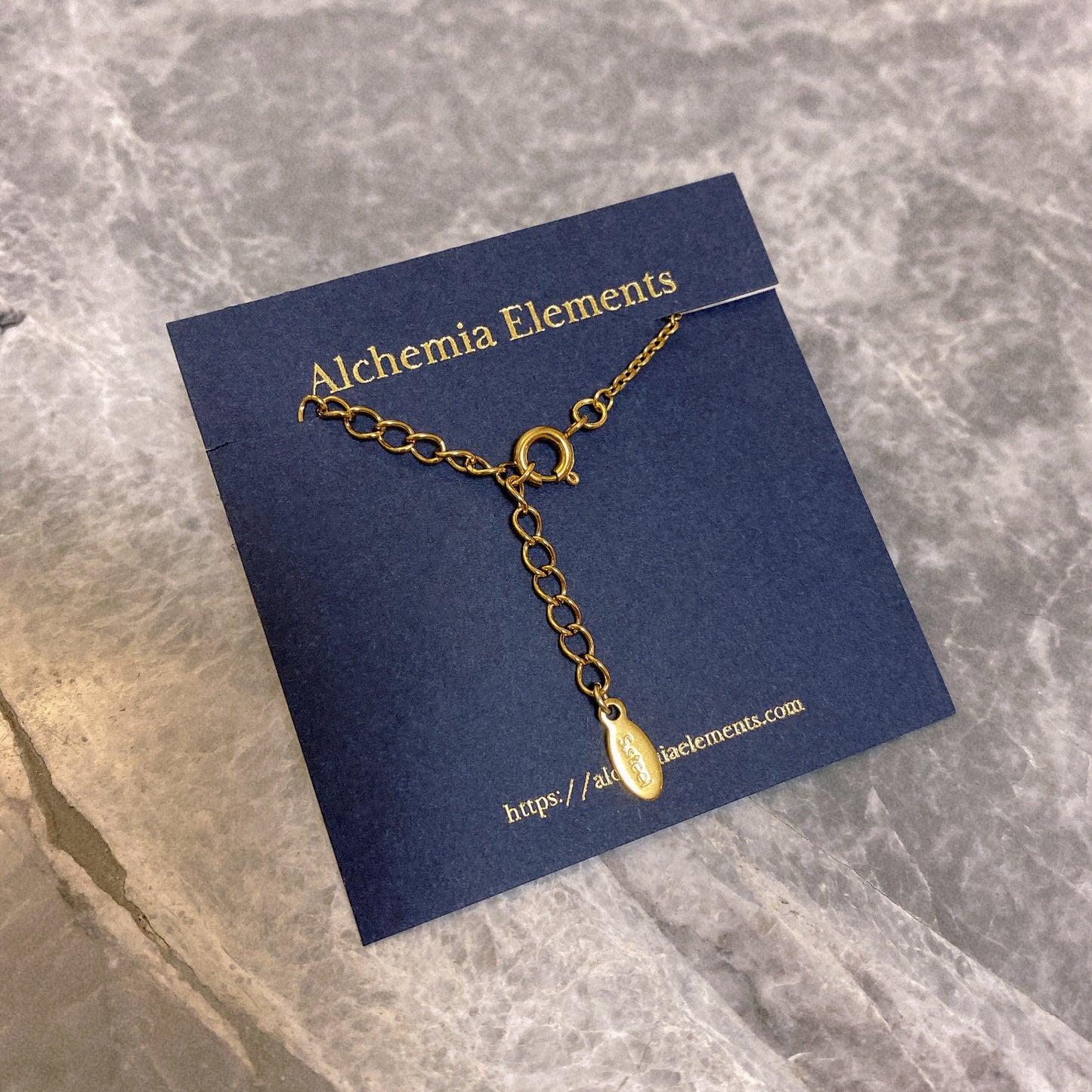 【満月限定🌕】Golden Crescent ネックレス