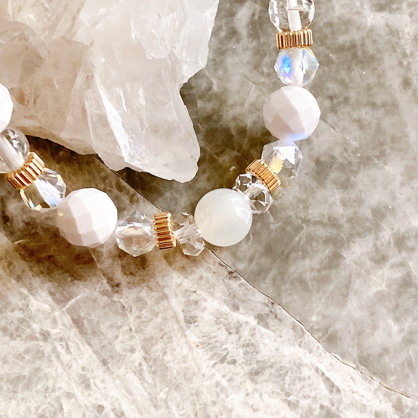 【新春・3日間限定】《白の女神》耳飾りセット