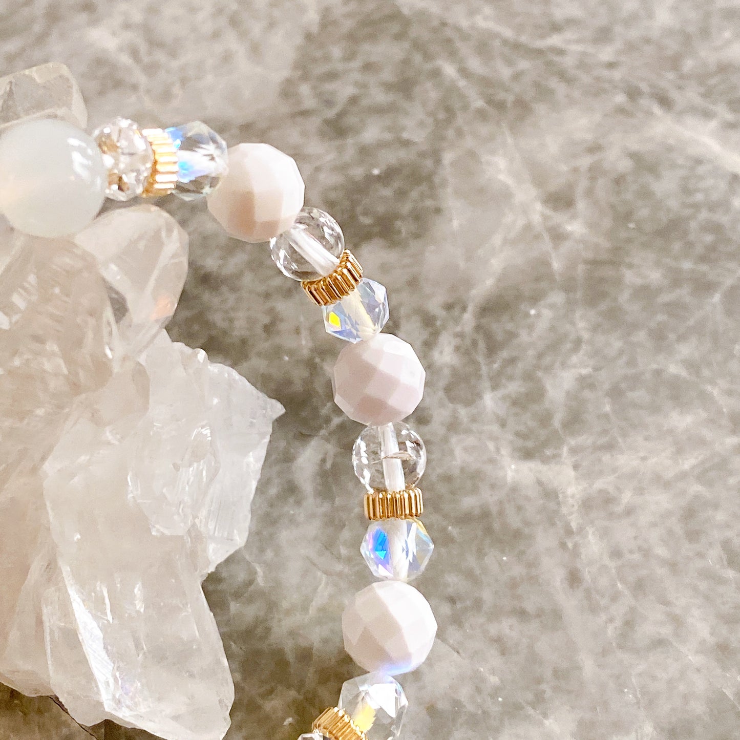 【新春・3日間限定】《白の女神》耳飾りセット